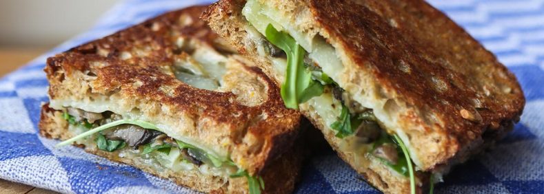 Tweede_jeugd_tostis_tosti_mushrooms_manchego_1200x800-opt